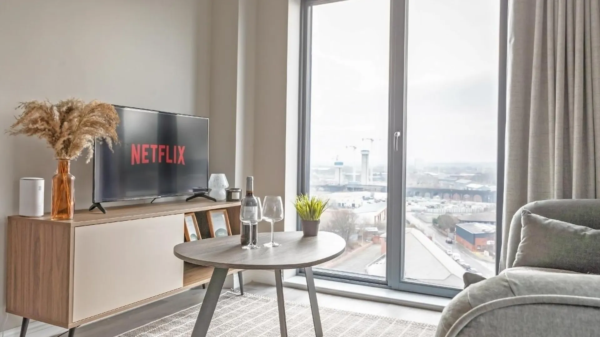Lup Stays - Stylish Leeds Apartment Beeston Hill المملكة المتحدة